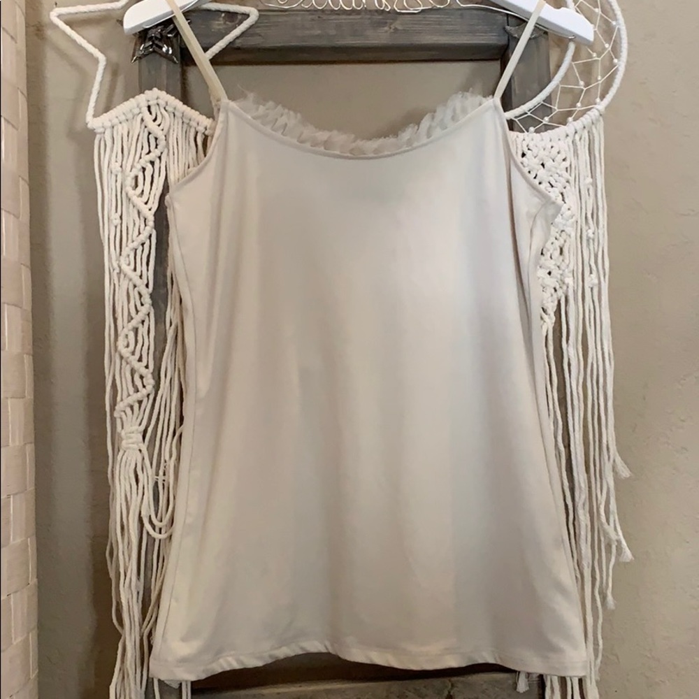 The limited brand cream Cami - Picture 2 of 6